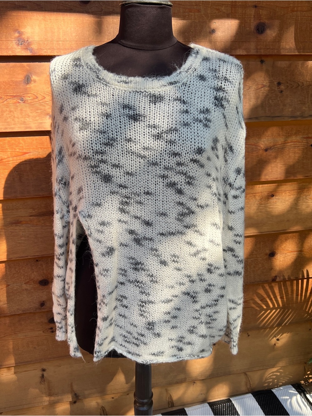 Zara Cozy Marled Crewneck Sweater - White & Gray